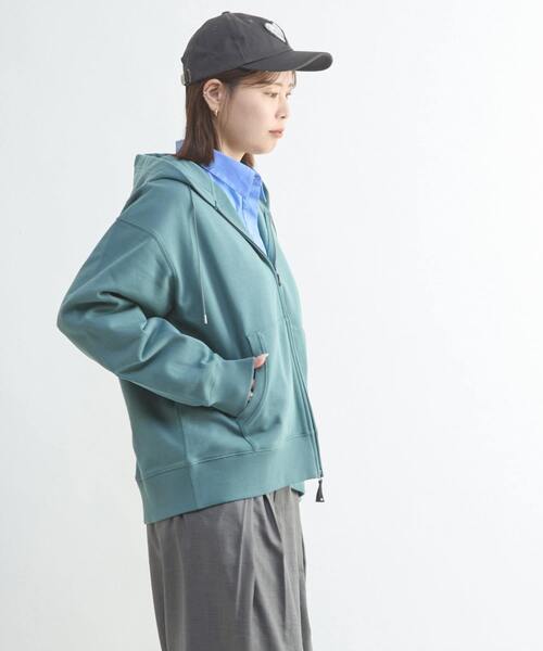 CONVERSE TOKYO(コンバーストウキョウ)の「EMBROIDED LOGO ZIP HOODIE(パーカー・レディース・ブラック/グレー/グリーン・SMALL/MEDIUM)」の5枚目の写真