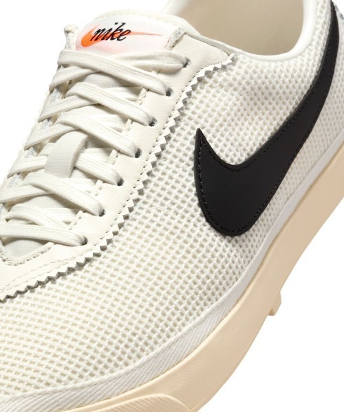 NIKE（ナイキ）の「NIKE Astrograbber Textile（ナイキ アストログラバー・テキスタイル）（スニーカー・メンズ・ホワイト系/ブラック系・23cm/23.5cm/24cm/24.5cm/25cm/25.5cm/26cm/26.5cm/27cm/27.5cm/28cm/28.5cm/29cm）」の16枚目の写真