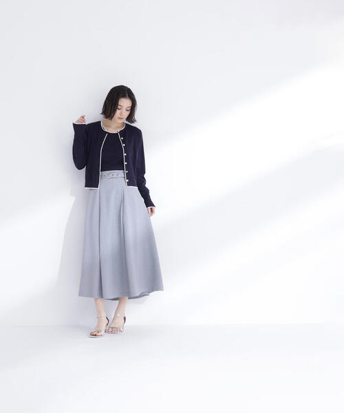 NATURAL BEAUTY BASIC(ナチュラルビューティーベーシック)の「◇メタルバックルフレアースカート(スカート・レディース・ベージュ/グレー/チャコールグレー・MEDIUM/P/S)」の5枚目の写真