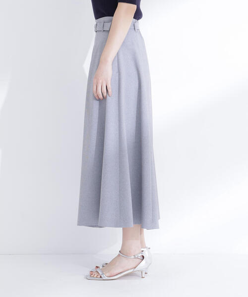 NATURAL BEAUTY BASIC(ナチュラルビューティーベーシック)の「◇メタルバックルフレアースカート(スカート・レディース・ベージュ/グレー/チャコールグレー・MEDIUM/P/S)」の13枚目の写真