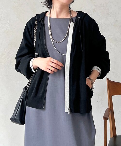 un dix cors（アンディコール）の「軽量配色ラメラインパーカー（カーディガン/ボレロ・レディース・ブラック/アイボリー・FREE）」の2枚目の写真