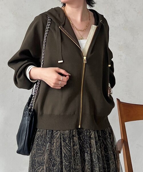 un dix cors（アンディコール）の「軽量配色ラメラインパーカー（カーディガン/ボレロ・レディース・ブラック/アイボリー・FREE）」の15枚目の写真