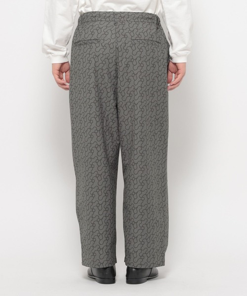 RAGEBLUE（レイジブルー）の「CURVE SEAM/Design Tuck 3D Wide Easy Pants/デザインタックワイドイージーパンツ（スラックス・メンズ・ブラック/グレー系その他/その他・MEDIUM/LARGE）」の18枚目の写真