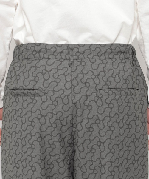 RAGEBLUE（レイジブルー）の「CURVE SEAM/Design Tuck 3D Wide Easy Pants/デザインタックワイドイージーパンツ（スラックス・メンズ・ブラック/グレー系その他/その他・MEDIUM/LARGE）」の19枚目の写真