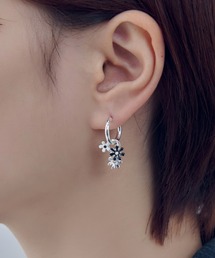 カラー ブルーム ピアス