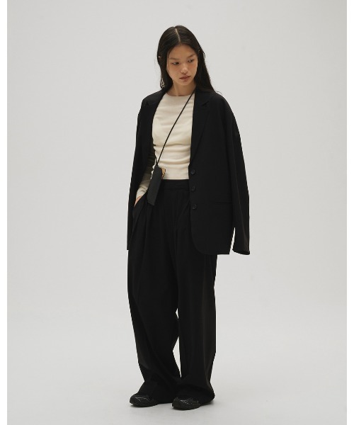 TODAYFUL（トゥデイフル）の「Compact Smooth Knit（ニット/セーター・レディース・ブラック/ダークブラウン/キナリ・FREE）」の17枚目の写真