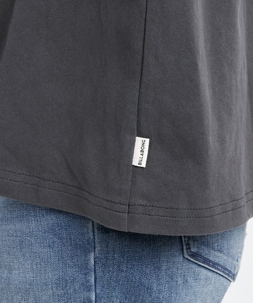 BILLABONG(ビラボン)の「BILLABONG ウィメンズ MESSAGE ARCH LOOSE M Tシャツ 【2026年春夏モデル】(Tシャツ/カットソー・レディース・ホワイト/オフホワイト/オレンジ系その他/ブルー系その他2・LARGE/MEDIUM)」の7枚目の写真