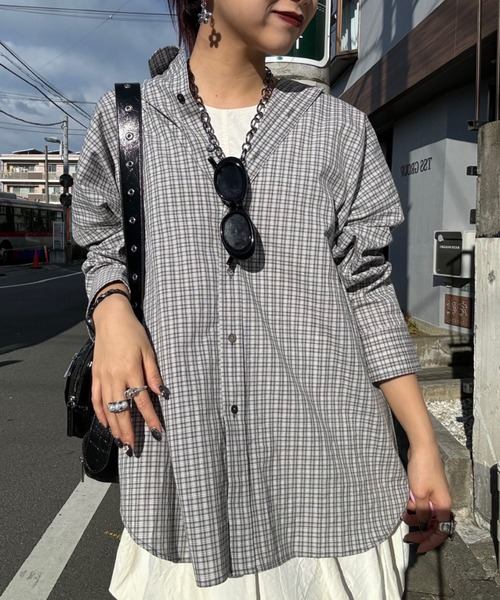 JEANASIS（ジーナシス）の「長袖シャツ（シャツ/ブラウス・レディース・グレー・FREE）」の3枚目の写真