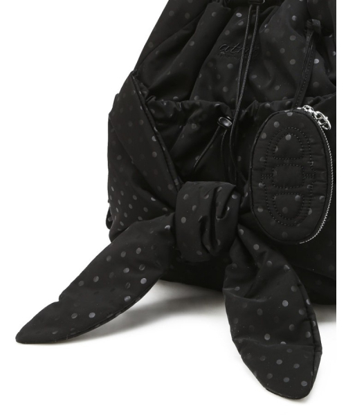 athe（アテ）の「[RUBAN] ドットブラックリボンバックパック兼ショルダーバッグ S AABA6F912BK（バックパック/リュック・レディース・ブラック・FREE）」の7枚目の写真