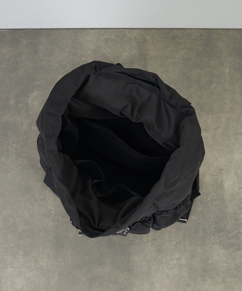 DISCOAT（ディスコート）の「【Enlude】パデットナイロンミリタリーリュック《ユニセックス》（バックパック/リュック・レディース・カーキ/ブラック・FREE）」の16枚目の写真