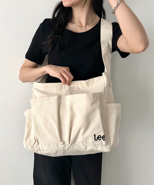 Lee(リー)の「Lee/立体ポケット キャンバスショルダーバッグ/A4対応/ ユニセックス(ショルダーバッグ・レディース・ブラック/オフホワイト・FREE)」の22枚目の写真
