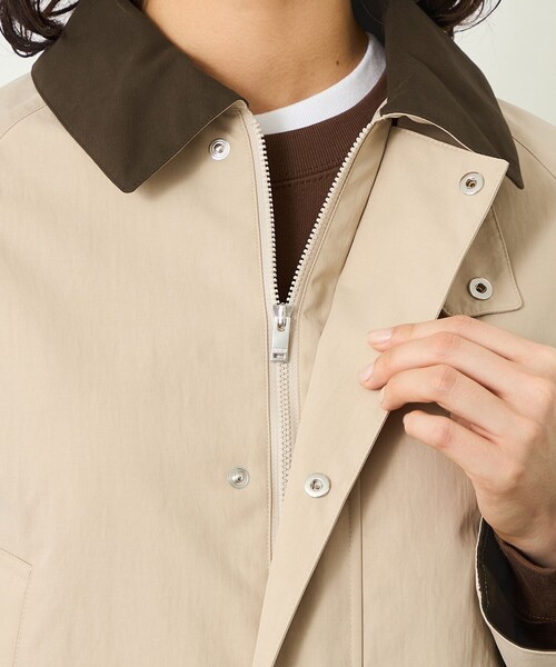 MACKINTOSH PHILOSOPHY(マッキントッシュ フィロソフィー)の「GREY LABEL 【SOMERFORD(サマーフォード)】ライトタフタ製(ステンカラーコート・レディース・ブラック/ベージュ系その他4・2/6)」の9枚目の写真