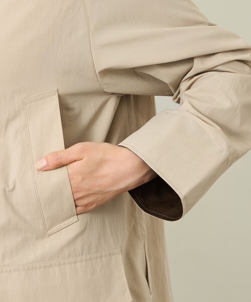 MACKINTOSH PHILOSOPHY(マッキントッシュ フィロソフィー)の「GREY LABEL 【SOMERFORD(サマーフォード)】ライトタフタ製(ステンカラーコート・レディース・ブラック/ベージュ系その他4・2/6)」の11枚目の写真