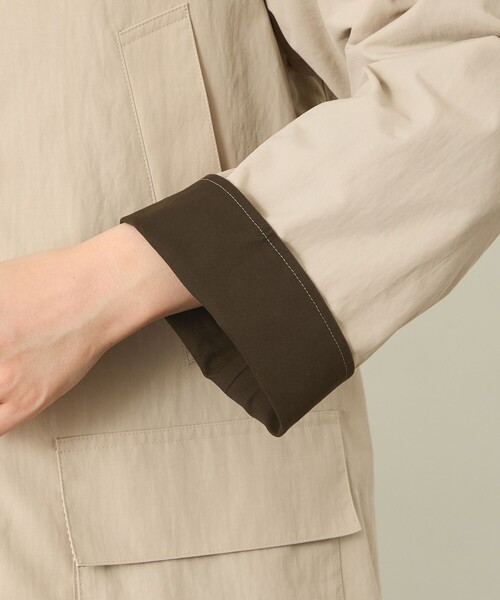 MACKINTOSH PHILOSOPHY(マッキントッシュ フィロソフィー)の「GREY LABEL 【SOMERFORD(サマーフォード)】ライトタフタ製(ステンカラーコート・レディース・ブラック/ベージュ系その他4・2/6)」の12枚目の写真