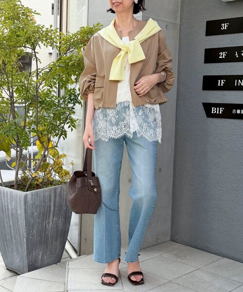 MICO COULIER（ミコクリエ）の「撥水ノーカラーブルゾン（ブルゾン・レディース・サックスブルー/キャメル/ネイビー・38）」の16枚目の写真