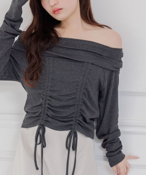 ems excite(エムズエキサイト)の「オフショルドロストCT(Tシャツ/カットソー・レディース・チャコールグレー/ピンク/ブラウン・FREE)」の2枚目の写真