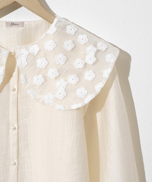 flower(フラワー)の「ボタニカルカラーブラウス(シャツ/ブラウス・レディース・ホワイト/アイボリー・FREE)」の7枚目の写真