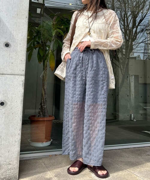 bohmal(ボマール)の「チェック柄シアー接触冷感イージーパンツ(その他パンツ・レディース・レッド/グレー/ブラック/イエロー・LARGE/MEDIUM)」の9枚目の写真