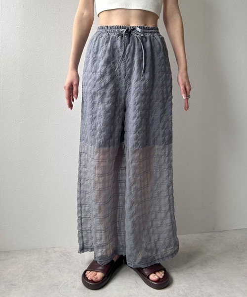 bohmal(ボマール)の「チェック柄シアー接触冷感イージーパンツ(その他パンツ・レディース・レッド/グレー/ブラック/イエロー・LARGE/MEDIUM)」の12枚目の写真