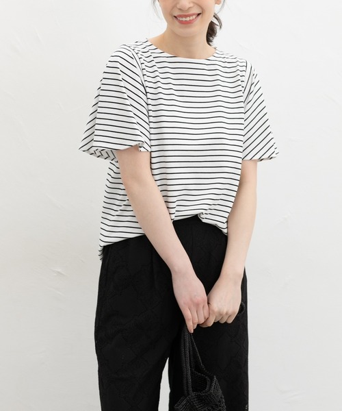 Honeys(ハニーズ)の「【ハニさら・接触冷感・UVカット】フレアスリーブトップス(Tシャツ/カットソー・レディース・アイボリー/ホワイト×ブラック/ブラック/ブルー/イエロー・3L/L/LL/M/S)」の18枚目の写真
