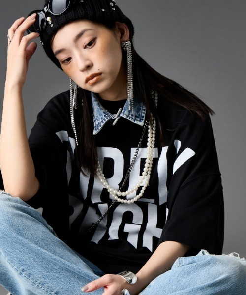 GEVS.（ジェイヴィス）の「ビッグシルエットTシャツ＜大きいサイズ有＞GEVS.（Tシャツ/カットソー・レディース・オフホワイト/チャコール/ブラック・3L～4L/M-LL/5L～6L）」の3枚目の写真