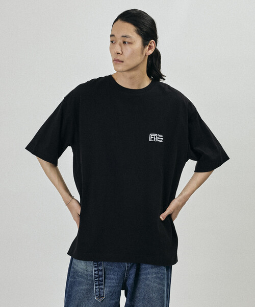 Firsthand（ファーストハンド）の「Firsthand/ファーストハンド 6オンス フロントロゴ 刺繍 クルーネックTシャツ / ワンポイントデザインTシャツ LEFT CHEST EMBROIDERY PSD（Tシャツ/カットソー・メンズ・ブラック/グレー/チャコールグレー/ネイビー/ホワイト・LARGE/MEDIUM）」の6枚目の写真