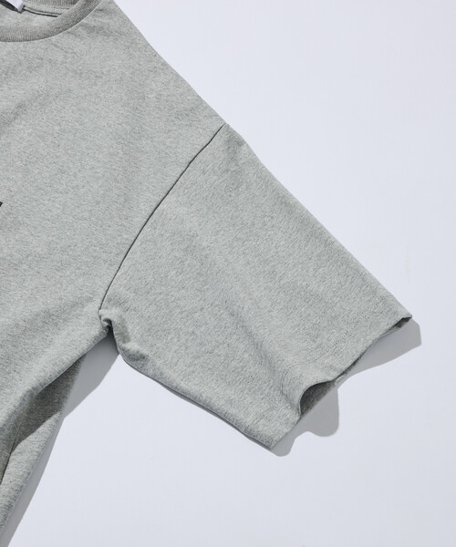 Firsthand（ファーストハンド）の「Firsthand/ファーストハンド 6オンス フロントロゴ 刺繍 クルーネックTシャツ / ワンポイントデザインTシャツ LEFT CHEST EMBROIDERY PSD（Tシャツ/カットソー・メンズ・ブラック/グレー/チャコールグレー/ネイビー/ホワイト・LARGE/MEDIUM）」の11枚目の写真