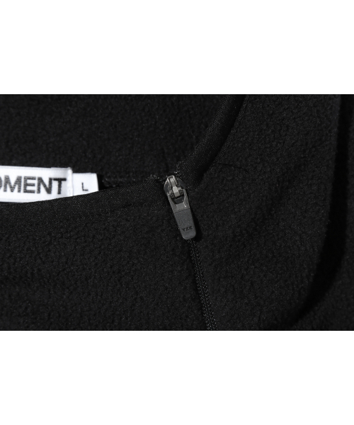BASEMOMENT(ベースモーメント)の「ダイアグナルジップアップフリースフードパーカー ブラック(パーカー・メンズ・その他・M/L)」の3枚目の写真