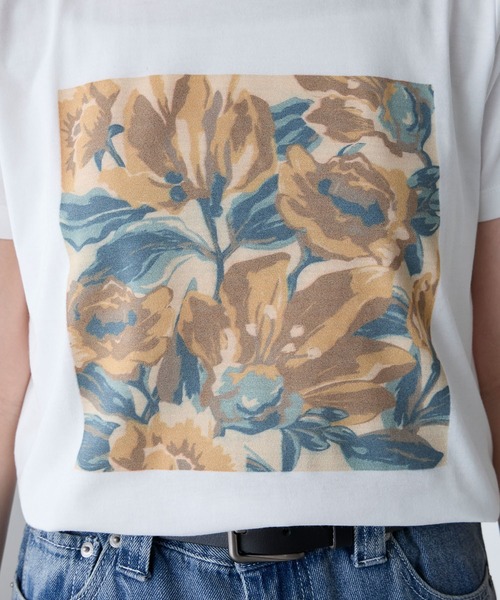 BONLECILL（ボンルシール）の「フラワーアートプリントT（Tシャツ/カットソー・レディース・オフホワイト/ネイビー/チャコールグレー・FREE）」の9枚目の写真