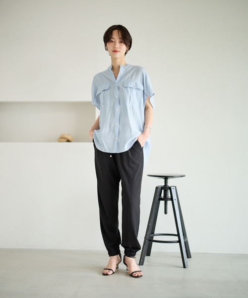 BAYFLOW（ベイフロー）の「[ショートとロングで選べる着丈]シアーワークシャツ（シャツ/ブラウス・レディース・ライトブルー/チャコールグレー/オフホワイト/ピンク・SMALL/MEDIUM）」の17枚目の写真