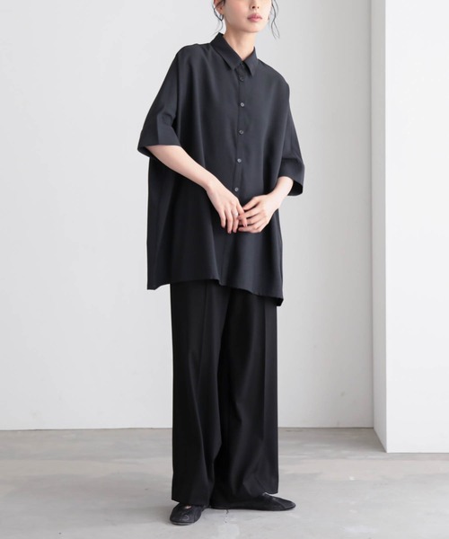 for/c(フォーシー)の「ドライオーバーシャツ【サスティナブル】(シャツ/ブラウス・レディース・オフホワイト/チャコール・M/L)」の19枚目の写真
