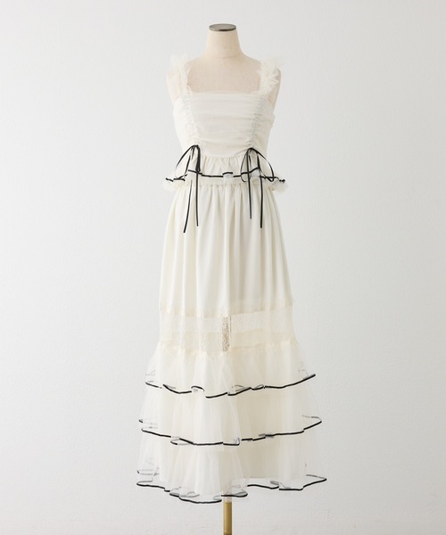 one after another NICE CLAUP(ワンアフターアナザーナイスクラップ)の「【Tulle Collection】チュールビスチェ(タンクトップ・レディース・アイボリー/ブラック/サックスブルー・FREE)」の12枚目の写真