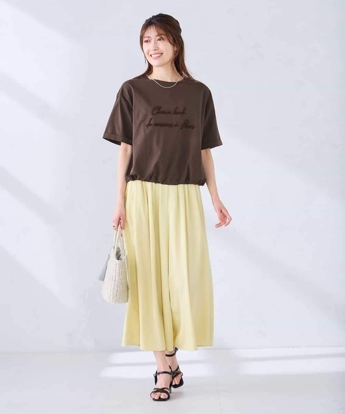 a.v.v(アーヴェヴェ)の「【新色追加】裾ドロストロゴTシャツ(Tシャツ/カットソー・レディース・ホワイト/ブラウン/アイボリー/チャコールグレー・39)」の22枚目の写真