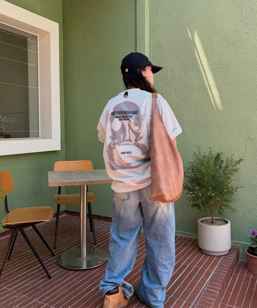 JAMIE WEST(ジェイミーウエスト)の「ビッグマスクウォッシュドTシャツ(ホワイト)(Tシャツ/カットソー・レディース・その他・X-LARGE/MEDIUM/LARGE)」の5枚目の写真