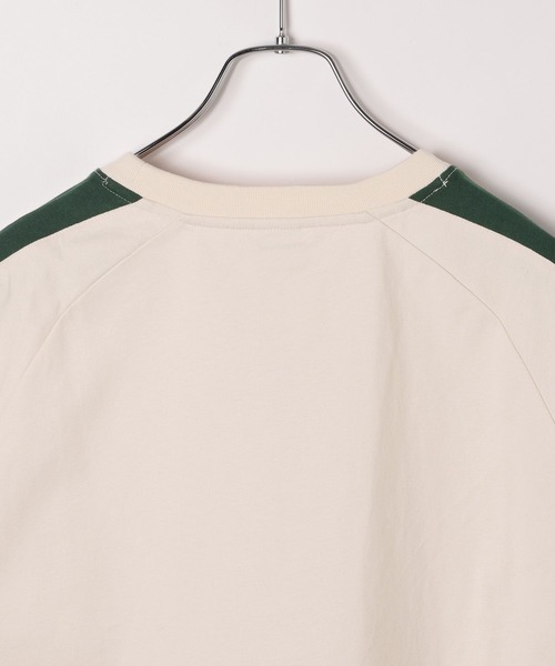 ALAND(エーランド)の「【ALAND別注】Reebok/ラグランTシャツ(Tシャツ/カットソー・レディース・ブラック/アイボリー/ブルー・SMALL/LARGE)」の7枚目の写真