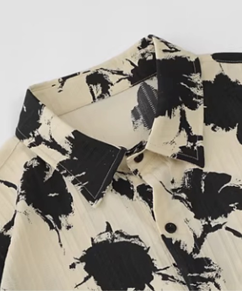 U:UME（ユーム）の「Vintage Flower Print Shirt（シャツ/ブラウス・メンズ・ブラック/アイボリー・X-LARGE/LARGE/MEDIUM/SMALL）」の3枚目の写真