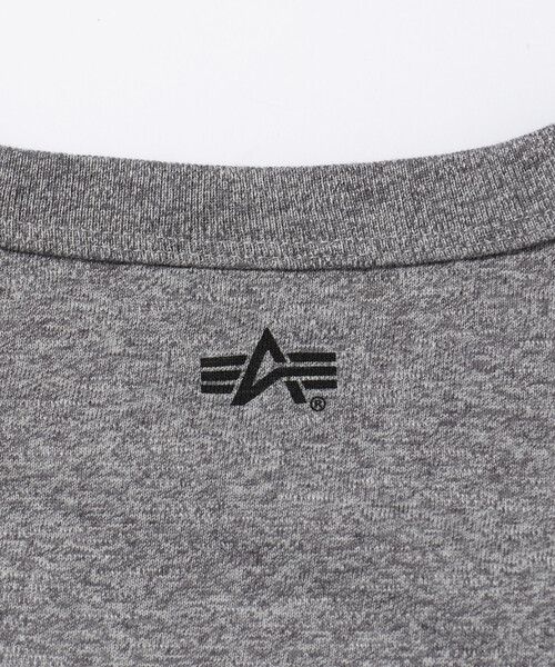 Alpha Industries（アルファインダストリーズ）の「Alpha Industries/アルファ インダストリーズ 別注 ARMY バッハ プリントTシャツ（Tシャツ/カットソー・メンズ・グレー系その他・MEDIUM/LARGE/X-LARGE）」の10枚目の写真
