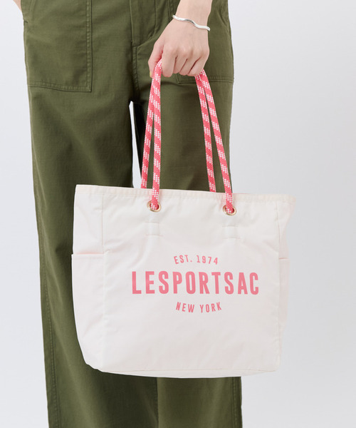 LeSportsac(レスポートサック)の「ML 2 WAY TOTE 2ウェイメレンゲ/コーラルパンチ(トートバッグ・レディース・ピンク・FREE)」の2枚目の写真