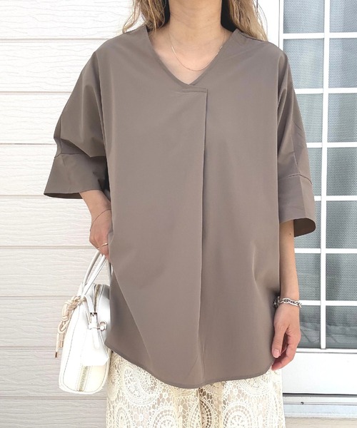 Q(キュー)の「アイスタッチプルオーバー(Tシャツ/カットソー・レディース・チャコールグレー/グリーン/ブラック・MEDIUM)」の3枚目の写真