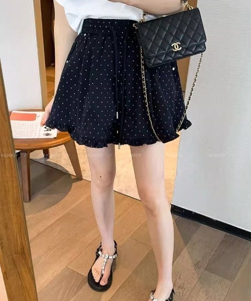 Ritzy(リッツィー)の「ドット柄 × フリル キュロット風ミニスカート(その他パンツ・レディース・ドット/ブラック・M)」の21枚目の写真