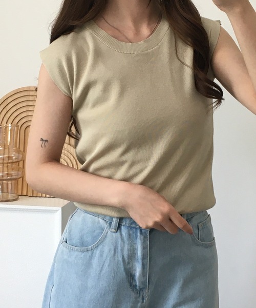 RME.(アールエムイー)の「フレンチスリーブサマーニットソー(Tシャツ/カットソー・レディース・イエロー/パープル/グリーン/レッド/ホワイト/カーキ/ブラック/アイボリー・FREE)」の4枚目の写真