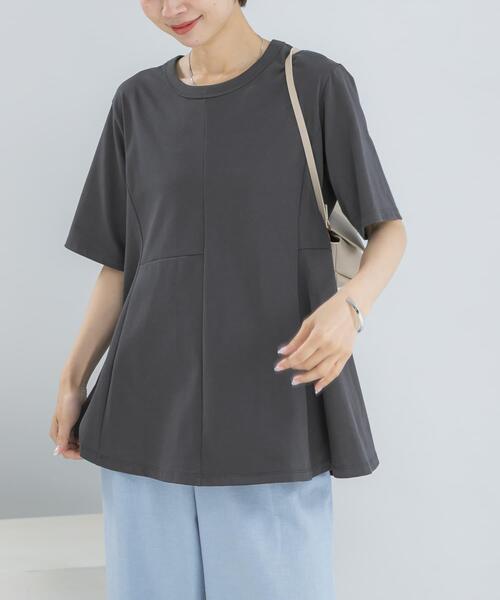 URBAN RESEARCH ROSSO WOMEN(アーバンリサーチ ロッソ)の「PROTAGONISTA ASYMMETRY DESIGN T-SHIRTS(Tシャツ/カットソー・レディース・カーキ/チャコールグレー/ホワイト・FREE)」の21枚目の写真