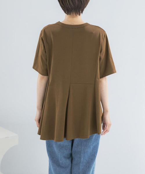 URBAN RESEARCH ROSSO WOMEN(アーバンリサーチ ロッソ)の「PROTAGONISTA ASYMMETRY DESIGN T-SHIRTS(Tシャツ/カットソー・レディース・カーキ/チャコールグレー/ホワイト・FREE)」の6枚目の写真