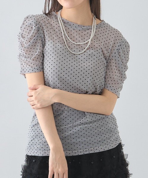 each(イーチ)の「シアードットパフスリーブTシャツ(Tシャツ/カットソー・レディース・グレー/ブラック/ホワイト・FREE)」の2枚目の写真