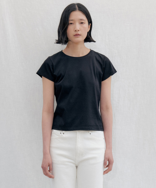 STEP AROUND(ステップアラウンド)の「Silket Cotton Half Tee_BLACK(Tシャツ/カットソー・レディース・その他・MEDIUM)」の1枚目の写真