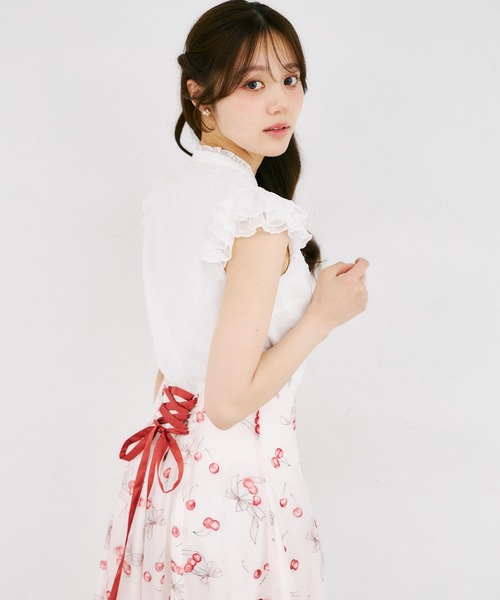 tocco closet(トッコ クローゼット)の「ネックフリルリボン付きドビードットフレアスリーブブラウス(シャツ/ブラウス・レディース・オフホワイト/ブラック・M)」の8枚目の写真