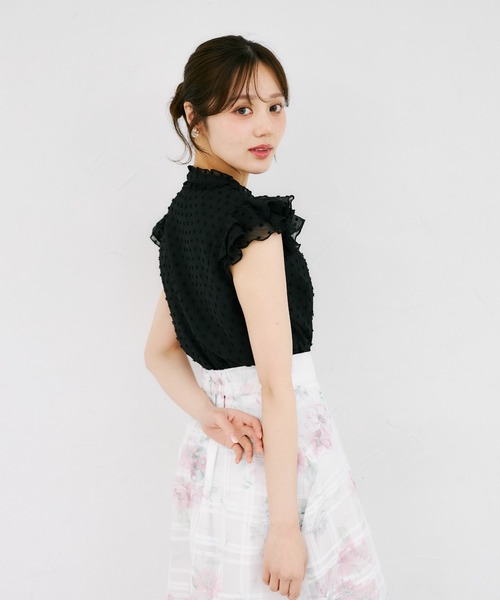 tocco closet(トッコ クローゼット)の「ネックフリルリボン付きドビードットフレアスリーブブラウス(シャツ/ブラウス・レディース・オフホワイト/ブラック・M)」の10枚目の写真