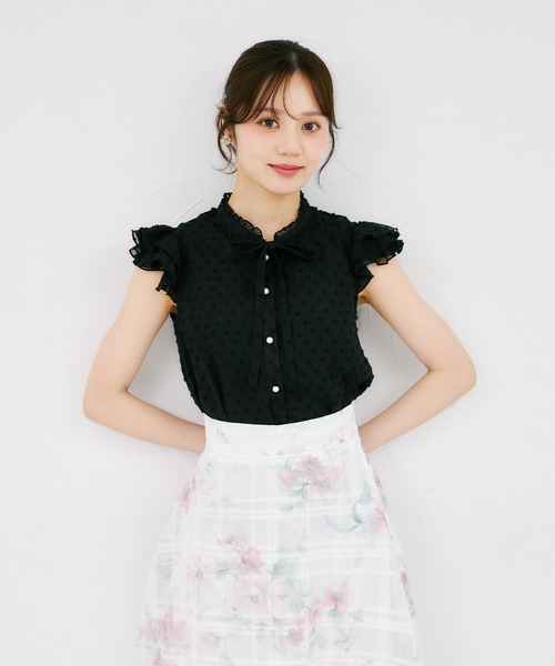 tocco closet(トッコ クローゼット)の「ネックフリルリボン付きドビードットフレアスリーブブラウス(シャツ/ブラウス・レディース・オフホワイト/ブラック・M)」の15枚目の写真