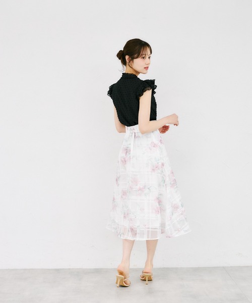 tocco closet(トッコ クローゼット)の「ネックフリルリボン付きドビードットフレアスリーブブラウス(シャツ/ブラウス・レディース・オフホワイト/ブラック・M)」の13枚目の写真