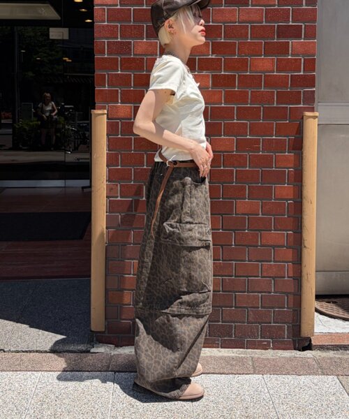 w closet(ダブルクローゼット)の「【花柄/無地】レース使いT 夏服(Tシャツ/カットソー・レディース・アイボリー/ネイビー/オフホワイト/サックスブルー・FREE)」の18枚目の写真